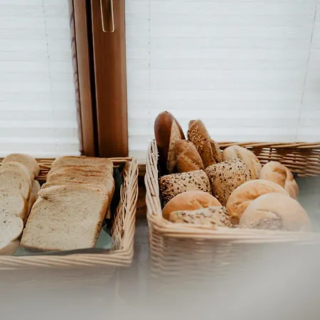 Kohlpeter Szálloda 3*