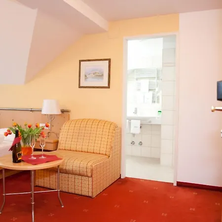 Kohlpeter Szálloda 3*