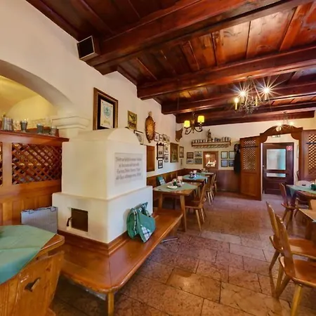 Hotell Kohlpeter 3*